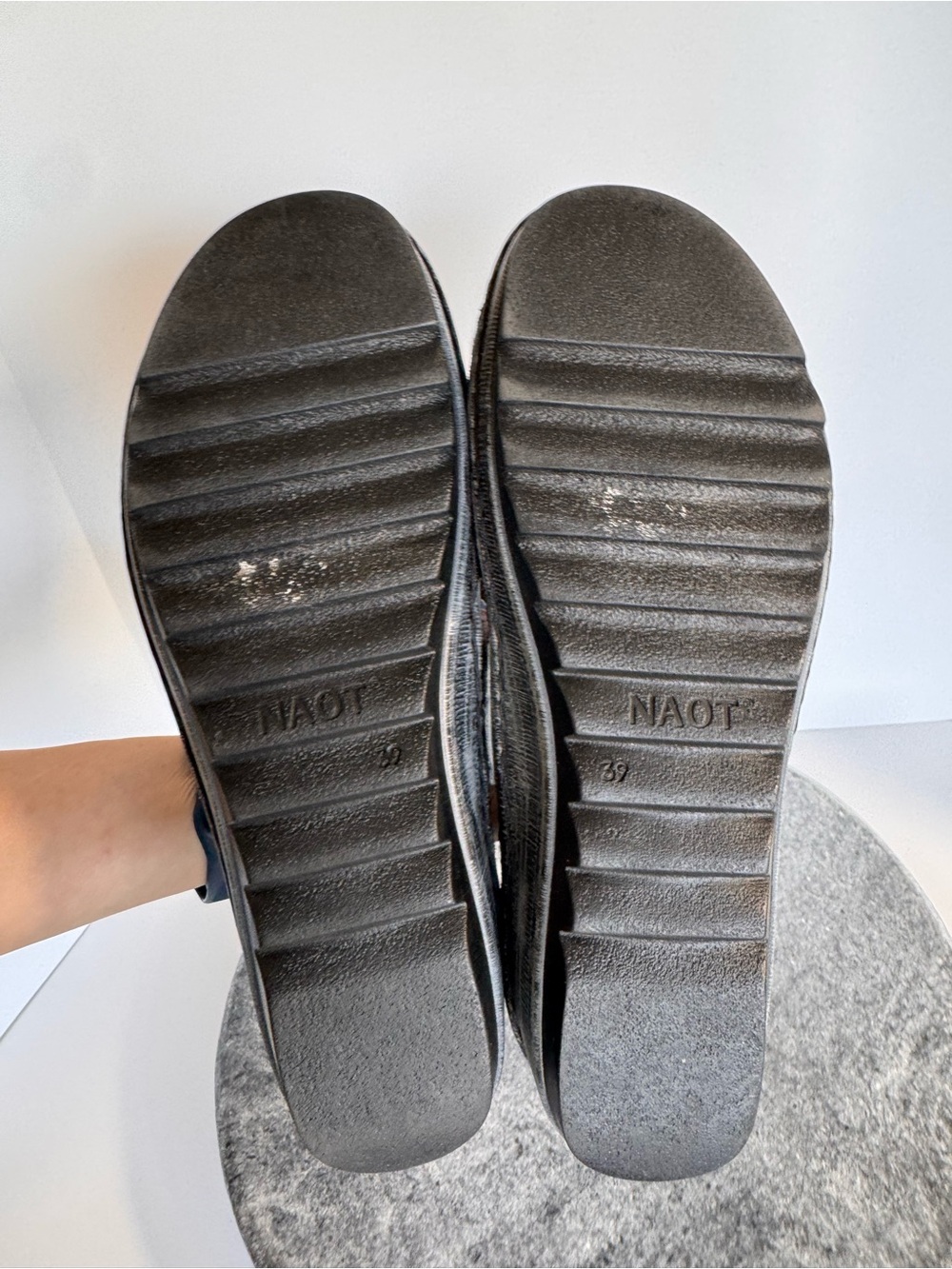 Naot Begonia Leather Ankle Strap Sandals Shoes Black Blue 39 - Picture 11 of 13